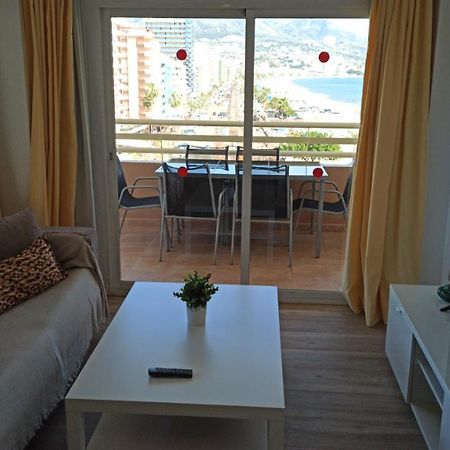 Apartamento En Edificio Stella Maris ฟูเอนฮิโรลา ภายนอก รูปภาพ