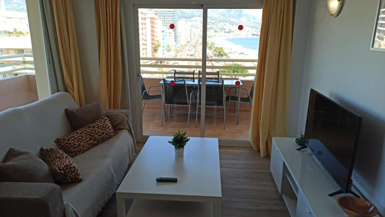Apartamento En Edificio Stella Maris ฟูเอนฮิโรลา ภายนอก รูปภาพ